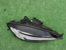 Load image into Gallery viewer, Frontscheinwerfer Volvo S60 V60 LED Rechts Scheinwerfer Headlight SCH6117279406ly