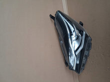 Load image into Gallery viewer, Frontscheinwerfer Toyota Yaris Links Scheinwerfer Headlight SCH8260864654my