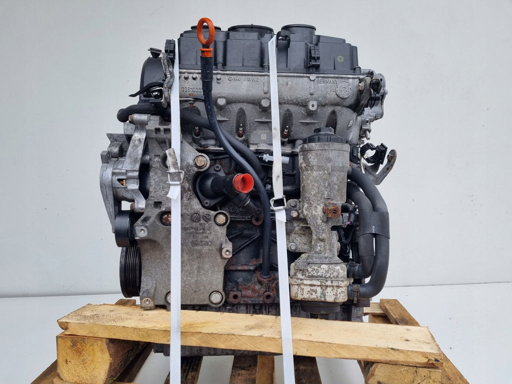 Motor VW Jetta BLS 1.9 TDI 105PS 77kW 160TKm 2005 Diesel Engine Komplett