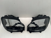 Laden Sie das Bild in den Galerie-Viewer, Frontscheinwerfer Mini Countryman 5A96841 5A96842 Ein Satz Headlight SCH5711759749td