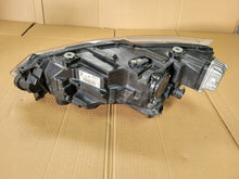 Laden Sie das Bild in den Galerie-Viewer, Frontscheinwerfer Seat Ibiza I V 6F1941008E LED Rechts Scheinwerfer Headlight SCH5225908843zv
