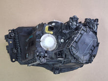 Laden Sie das Bild in den Galerie-Viewer, Frontscheinwerfer Mercedes-Benz A9608202339 Rechts Scheinwerfer Headlight SCH1408648190ic