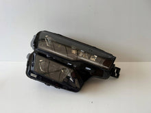 Laden Sie das Bild in den Galerie-Viewer, Frontscheinwerfer Skoda Karoq 57B941036 LED Rechts Scheinwerfer Headlight SCH9332263758as