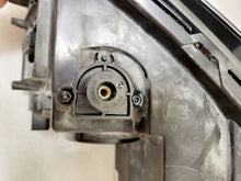 Laden Sie das Bild in den Galerie-Viewer, Frontscheinwerfer VW Touran 1T1941752 Xenon Rechts Scheinwerfer Headlight SCH3562633964vj