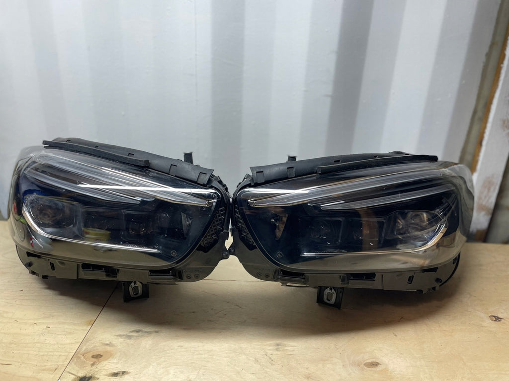 Frontscheinwerfer Mercedes-Benz A2479068305 A2479068405 LED Rechts oder Links