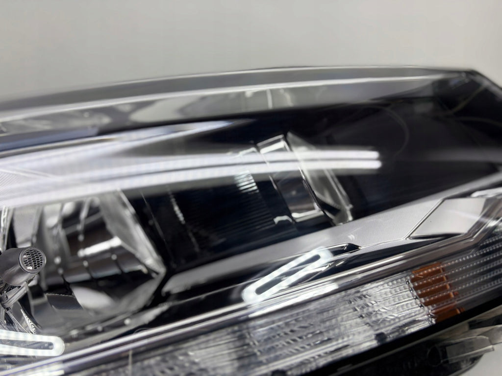 Frontscheinwerfer VW Caddy 2K1941006D Rechts Scheinwerfer Headlight SCH4430929137dm