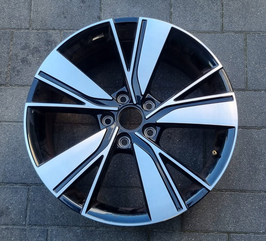 1x Alufelge 18 Zoll 7.5" 5x112 51ET Glanz Schwarz 5H0601025J VW Golf Rim Wheel FEL6204444688dw