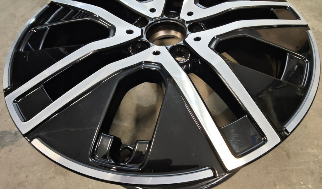 1x Alufelge 18 Zoll 7.5" 5x112 53ET A2474012700 Mercedes-Benz W247 Rim Wheel FEL5700546172dv