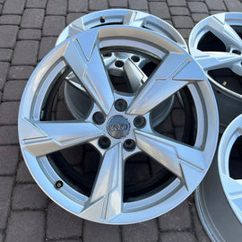 4x Alufelge 18 Zoll 8.0