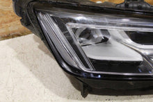 Laden Sie das Bild in den Galerie-Viewer, Frontscheinwerfer Audi A4 8W0941034 Rechts Scheinwerfer Headlight