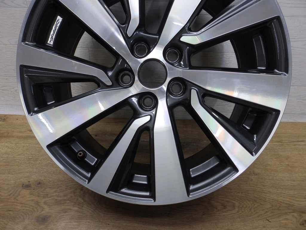 1x Alufelge 18 Zoll 7.0" 5x108 47 5ET L1TC-1007-EA Ford Puma Rim Wheel