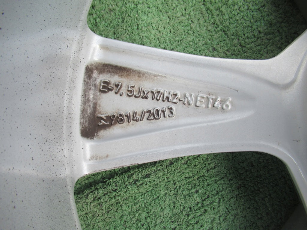 1x Alufelge 17 Zoll 7.5" 5x100 46ET Glanz Silber 82A601025 Audi A1 Rim Wheel FEL4020132917rb