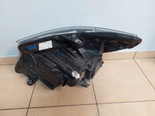 Laden Sie das Bild in den Galerie-Viewer, Frontscheinwerfer Mercedes-Benz Vito W447 Eqv A4479063301 LED Rechts Headlight