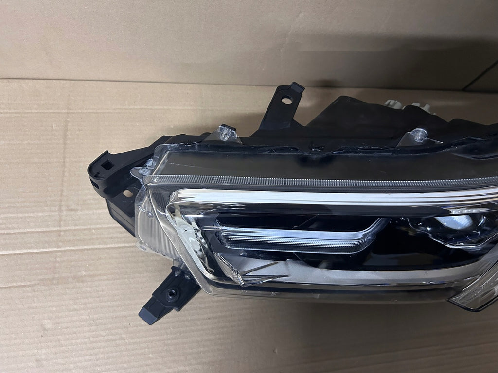 Frontscheinwerfer Toyota Hilux VIII 81150-0KU80 Full LED Links Headlight SCH2775824288cq