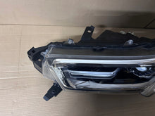 Load image into Gallery viewer, Frontscheinwerfer Toyota Hilux VIII 81150-0KU80 Full LED Links Headlight SCH2775824288cq