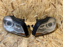 Laden Sie das Bild in den Galerie-Viewer, Frontscheinwerfer Volvo Xc90 31111845 89902046 Xenon Rechts oder Links