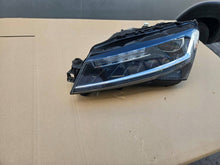 Laden Sie das Bild in den Galerie-Viewer, Frontscheinwerfer Skoda Superb III 3V1941015D Full LED Links Headlight