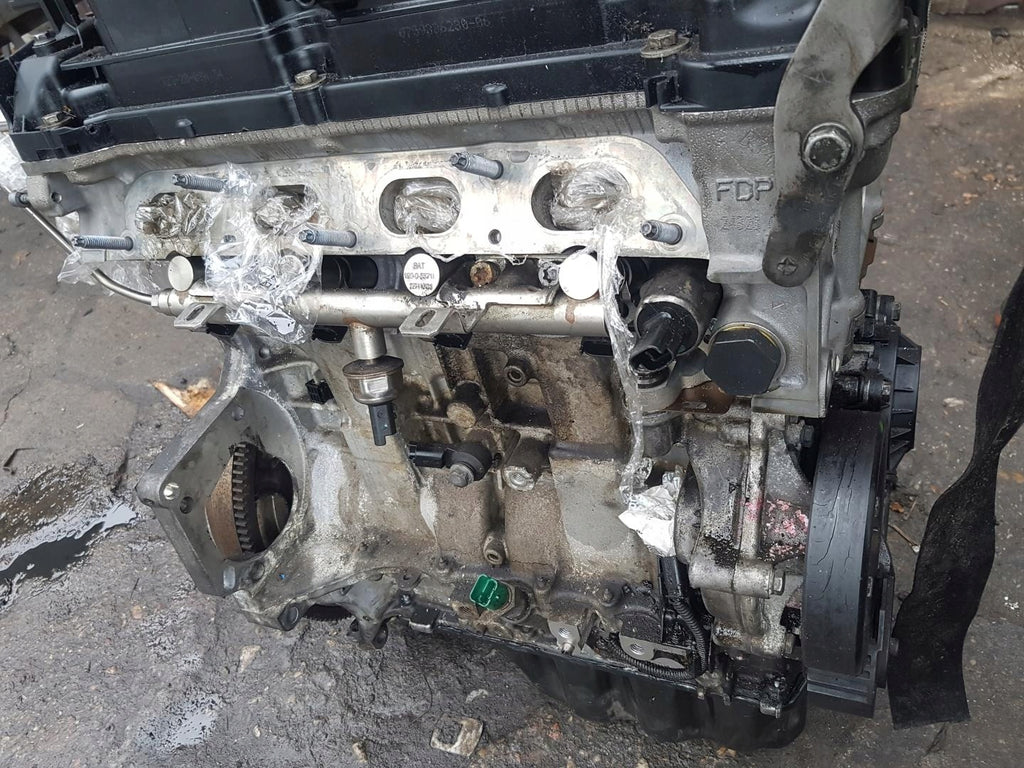 Motor Peugeot 5008 I 5F02 1.6 THP Benzin Engine Unkomplett