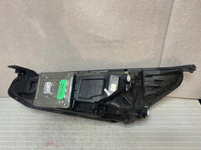 Laden Sie das Bild in den Galerie-Viewer, Frontscheinwerfer Ford Focus JX7B-13E014-CE Full LED Rechts Headlight SCH6019345008az