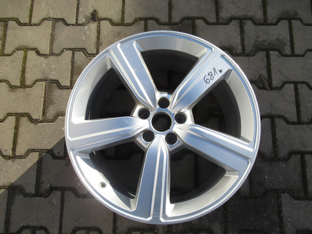 1x Alufelge 20 Zoll 9.0" 5x112 38ET Glanz Silber 4KE601025S Audi E Tron