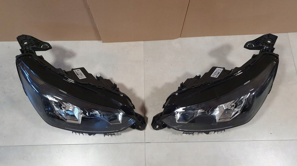 Frontscheinwerfer Peugeot 208 LED Ein Stück (Rechts oder Links) Headlight