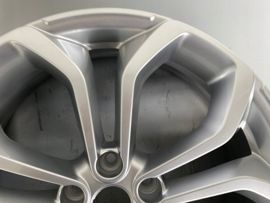 1x Alufelge 20 Zoll 6.5" 5x114.3 33ET Glanz Silber 403007153R Renault Scenic FEL9243690459ok