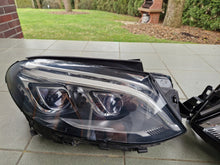 Laden Sie das Bild in den Galerie-Viewer, Frontscheinwerfer Mercedes-Benz Coupe 1669067602 LED Rechts oder Links