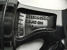 Laden Sie das Bild in den Galerie-Viewer, 1x Alufelge 16 Zoll 6.5&quot; 4x108 32ET Glanz Schwarz 9833892580 Opel Corsa F