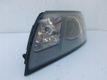 Laden Sie das Bild in den Galerie-Viewer, Frontscheinwerfer Volvo S40 31213179 0301198201 Ein Satz Scheinwerfer Headlight