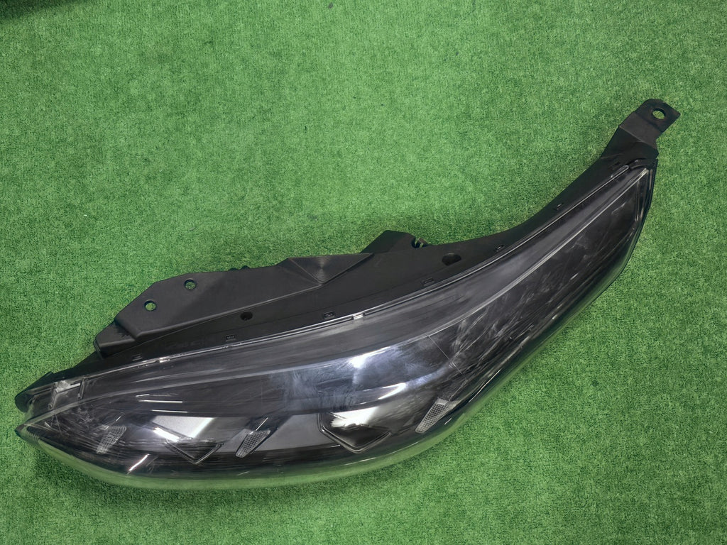 Frontscheinwerfer Kia Ceed 92101-J7500 LED Ein Stück (Rechts oder Links)