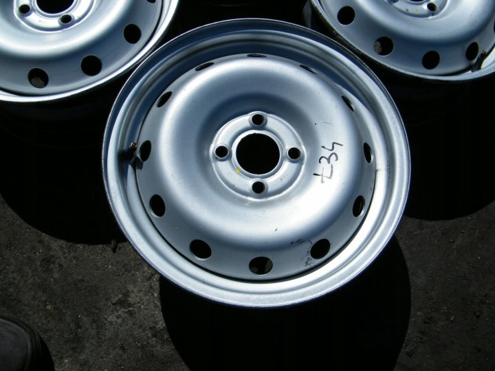 4x Alufelge 15 Zoll 6.0" 4x100 50ET Schwarz Dacia Sandero I Z Logan Rim Wheel FEL3914423100kk