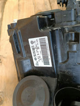 Load image into Gallery viewer, Frontscheinwerfer VW Caddy 2K1941032B Xenon Rechts Scheinwerfer Headlight SCH9033993764vj