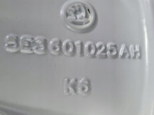 Load image into Gallery viewer, 1x Alufelge 16 Zoll 7.0" 5x112 46ET Glanz Silber 5E3601025 Skoda Octavia FEL8090740356lt