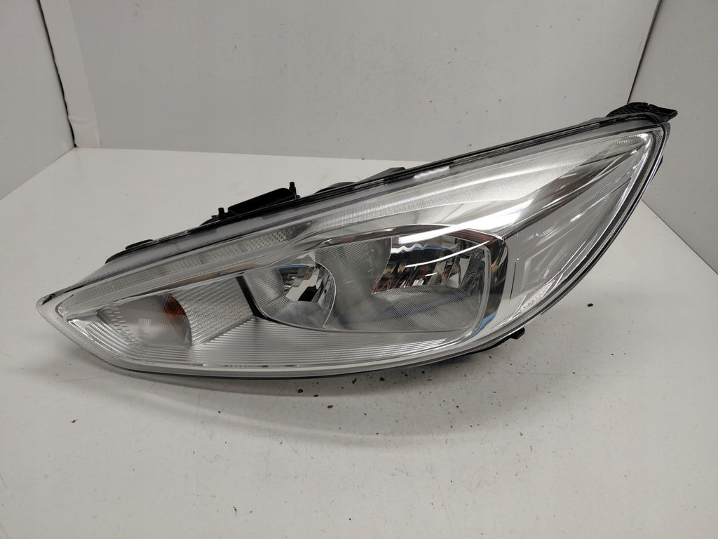Frontscheinwerfer Ford Focus Links Scheinwerfer Headlight SCH8498783303kx