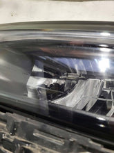 Laden Sie das Bild in den Galerie-Viewer, Frontscheinwerfer Jeep Grand Cherokee P68584665AC Links Scheinwerfer Headlight SCH1214380473pn