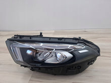 Laden Sie das Bild in den Galerie-Viewer, Frontscheinwerfer Mercedes-Benz W177 A1779063705 LED Links Headlight SCH9015397075fw