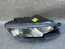 Load image into Gallery viewer, Frontscheinwerfer Skoda Octavia III 5E1941018 Rechts Scheinwerfer Headlight SCH1469435610jc