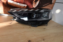Load image into Gallery viewer, Frontscheinwerfer Audi A4 B9 8W0941035E LED Links Scheinwerfer Headlight