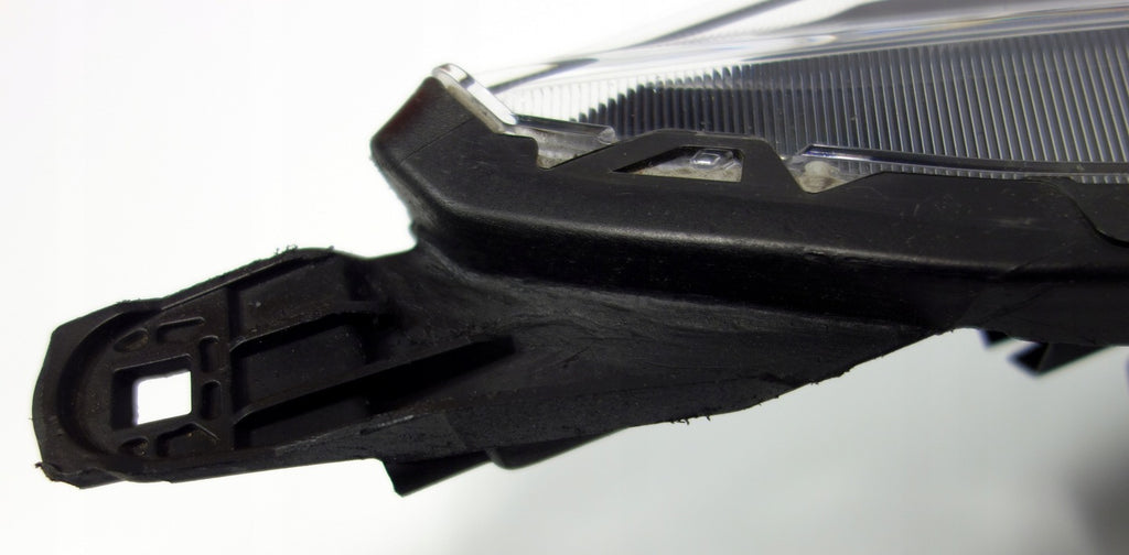 Frontscheinwerfer Mitsubishi Eclipse Cross 8301D183 LED Links Headlight