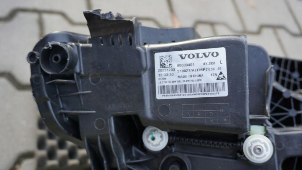 Frontscheinwerfer Volvo 80000401 20230904 Links Scheinwerfer Headlight SCH7765572968or