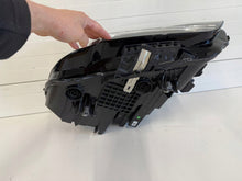 Laden Sie das Bild in den Galerie-Viewer, Frontscheinwerfer BMW X1 F48 7472256 Rechts Scheinwerfer Headlight SCH1320397676er