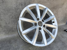 Load image into Gallery viewer, 1x Alufelge 17 Zoll 7.0&quot; 5x108 5N0601025AN VW Tiguan Rim Wheel