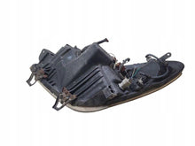 Laden Sie das Bild in den Galerie-Viewer, Frontscheinwerfer Toyota Verso P7106R Rechts Scheinwerfer Headlight SCH1693693158zq