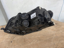 Laden Sie das Bild in den Galerie-Viewer, Frontscheinwerfer VW Caddy 1EA012286-06 Rechts Scheinwerfer Headlight SCH7872176101os