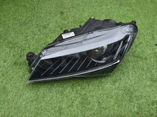Laden Sie das Bild in den Galerie-Viewer, Frontscheinwerfer Skoda Superb III 3V1941015A Xenon Links Scheinwerfer Headlight SCH8539123607ys