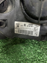 Load image into Gallery viewer, Frontscheinwerfer Seat Ibiza V 6F1941006B 90120769 Rechts Scheinwerfer Headlight SCH6496567745xo