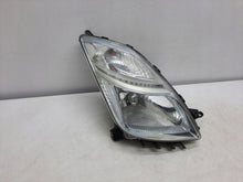 Laden Sie das Bild in den Galerie-Viewer, Frontscheinwerfer Toyota Prius Rechts Scheinwerfer Headlight SCH6983220056tf