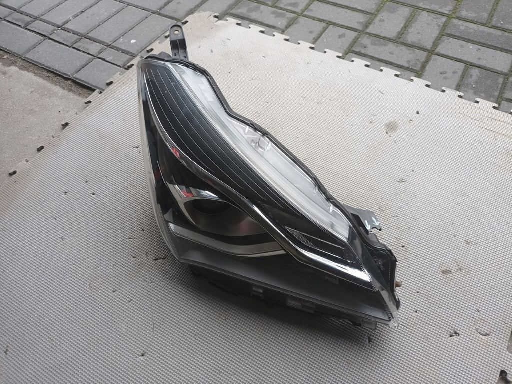 Frontscheinwerfer Toyota Yaris Rechts Scheinwerfer Headlight