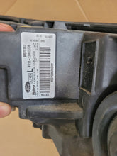 Laden Sie das Bild in den Galerie-Viewer, Frontscheinwerfer Ford Transit Connect FT11-13W030DB Links Headlight SCH5679194031qo