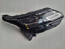 Laden Sie das Bild in den Galerie-Viewer, Frontscheinwerfer Land Rover Range Velar J8A213W029BF L56018MY89910486 Rechts SCH1059171886ct